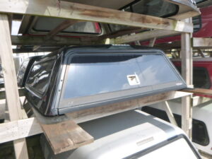 2009 – 2014 Ford F150 5’6 UM Agate Black Leer100RCC Truck Cap