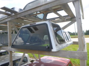 2005 – 2015 Toyota Tacoma 5’2 1E7 Silver High Rise Truck Cap