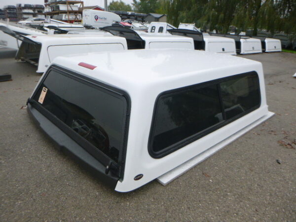 Ford F150 6’6 NEW YZ White Ranch Truck Cap