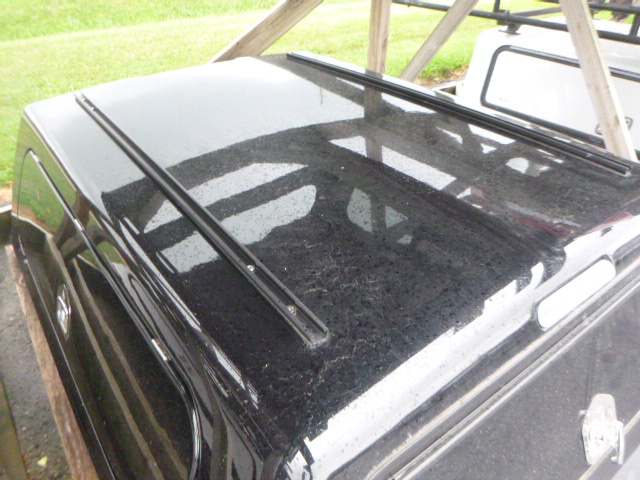 2019 – 2023 Ford Ranger 6′ G1 Shadow Black Snugtop Truck Cap - Image 4