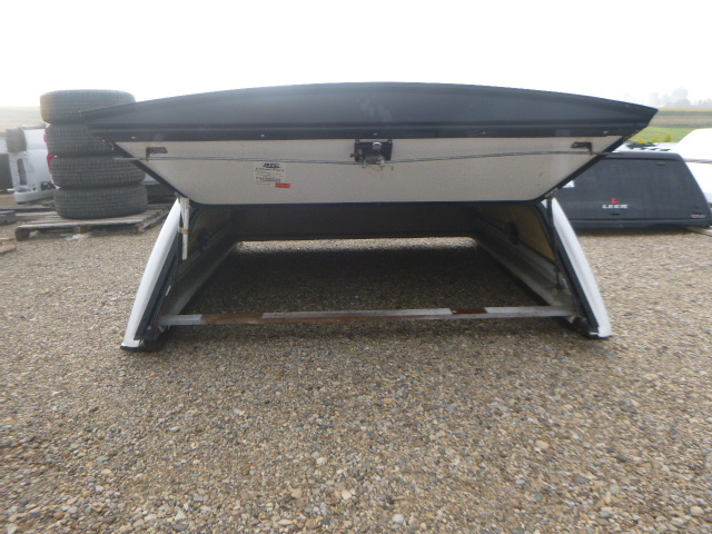 Dodge Ram 6’4 PW7 White Workforce ATC Truck Cap - Image 4