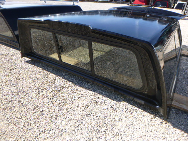 2019 – 2026 Dodge Ram 1500 6’4 New Body Style PXJ Diamond Black Leer100XR Truck Cap - Image 4