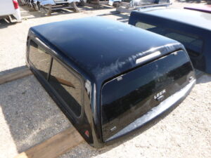 2019 – 2026 Dodge Ram 1500 6’4 New Body Style PXJ Diamond Black Leer100XR Truck Cap
