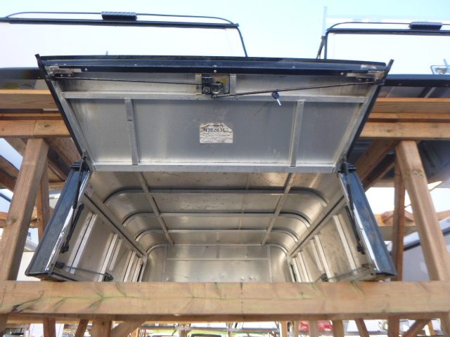 2015 – 2022 GMC Canyon or Chevrolet Colorado 6’2 Black ARE Contractor Truck Cap - Image 5