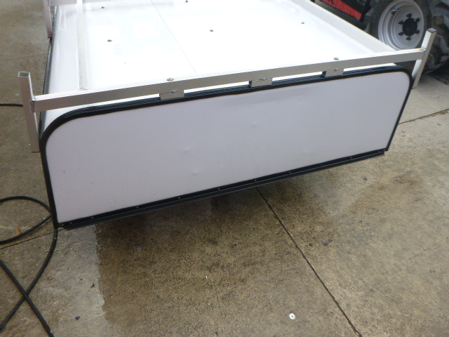 2015 – 2022 Chevrolet Colorado or GMC Canyon 6’2 White ARE Contractor Truck Cap - Image 6