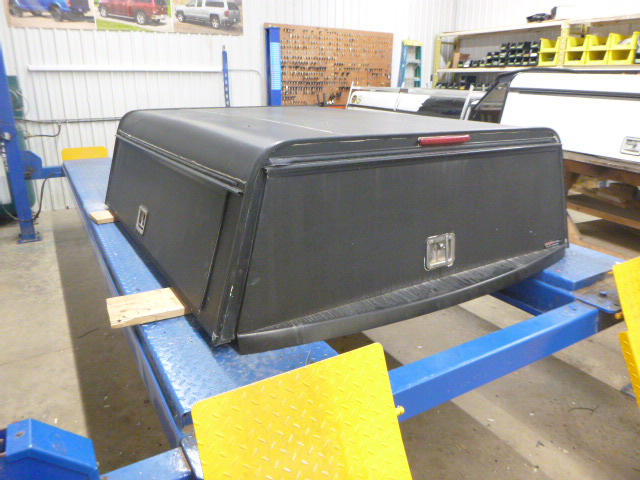 2009 – 2026 Dodge Ram 6’4 Carbon Fibre Black wrap Leer Contractor Truck Cap