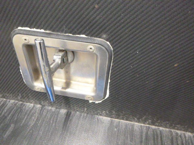 2009 – 2026 Dodge Ram 6’4 Carbon Fibre Black wrap Leer Contractor Truck Cap - Image 4