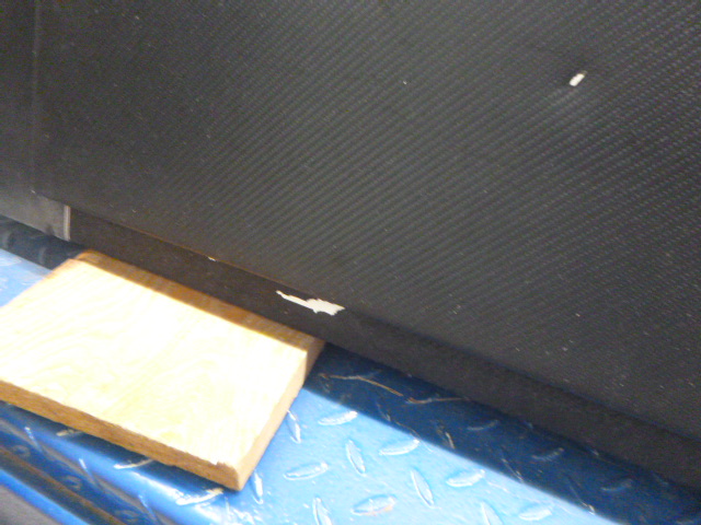 2009 – 2026 Dodge Ram 6’4 Carbon Fibre Black wrap Leer Contractor Truck Cap - Image 6