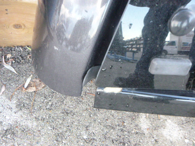 2014 – 2018 GMC Sierra or Chevrolet Silverado 6’6 GXG Iridium Effect Leer100XR Truck Cap - Image 5