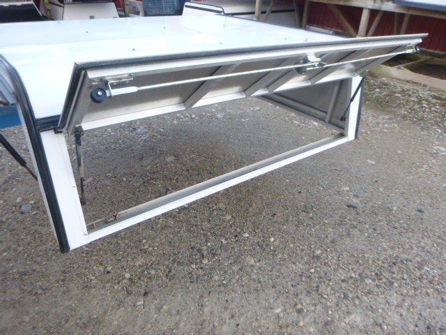 2014 – 2018 GMC Sierra or Chevrolet Silverado 5’8 White ARE Contractor Truck Cap - Image 5