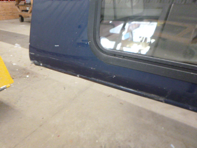 2004 – 2008 Ford F150 8′ DX Dark Blue Effect Highrise ARE Truck Cap - Image 6
