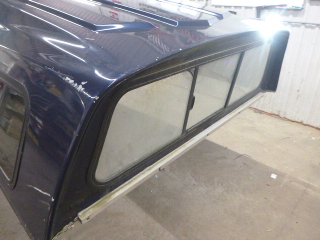 2004 – 2008 Ford F150 8′ DX Dark Blue Effect Highrise ARE Truck Cap - Image 10