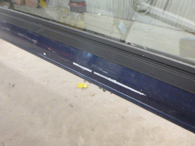 2004 – 2008 Ford F150 8′ DX Dark Blue Effect Highrise ARE Truck Cap - Image 11