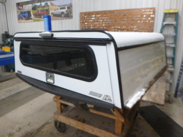 2009 – 2026 Dodge Ram 6’4 White ARE Contractor Truck Cap - Image 2