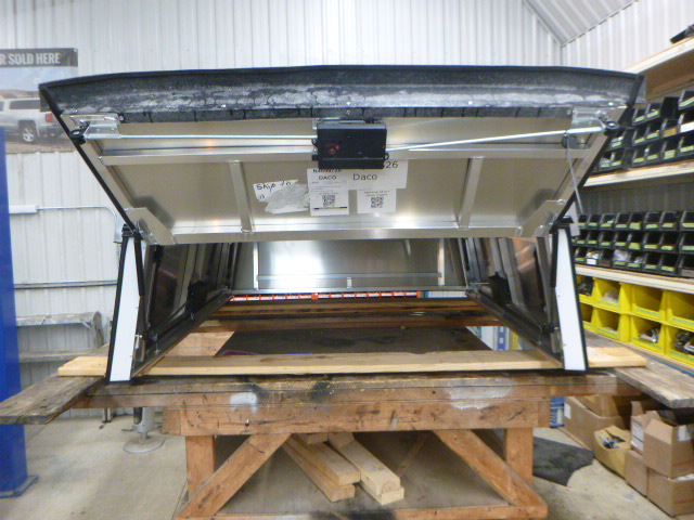 2022 – 2026 Ford Maverick 5′ White ARE Contractor Truck Cap - Image 3