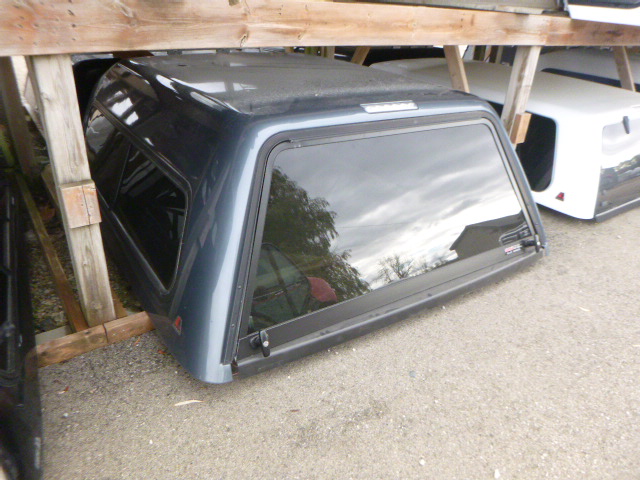 2014 – 2018 GMC Sierra or Chevrolet Silverado 6’6 46 Blue Granite Leer180 Truck Cap - Image 2