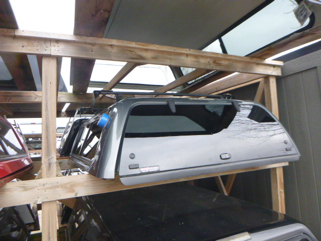 2007 – 2013 Chevrolet Silverado 6’6 Leer100XR Truck Cap