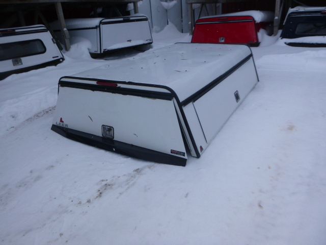 2015 – 2020 Ford F150 8′ White Leer Contractor Truck Cap - Image 2