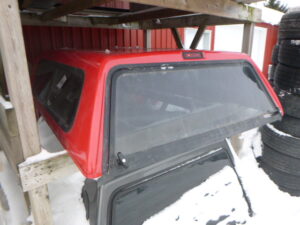 1988 – 1998 Chevrolet Silverado or GMC Sierra 6’6 Red Truck Cap