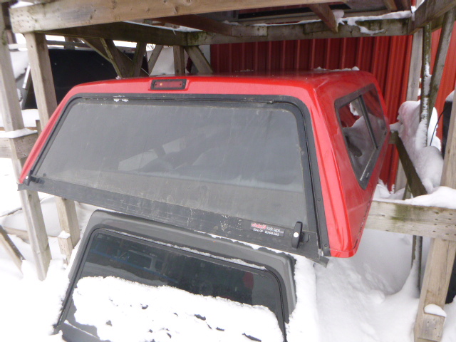 1988 – 1998 Chevrolet Silverado or GMC Sierra 6’6 Red Truck Cap - Image 2