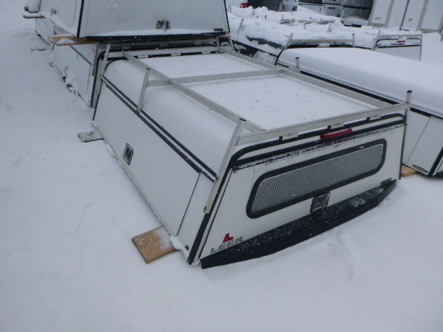 2015 – 2020 Ford F150 6’6 White Leer Contractor Truck Cap
