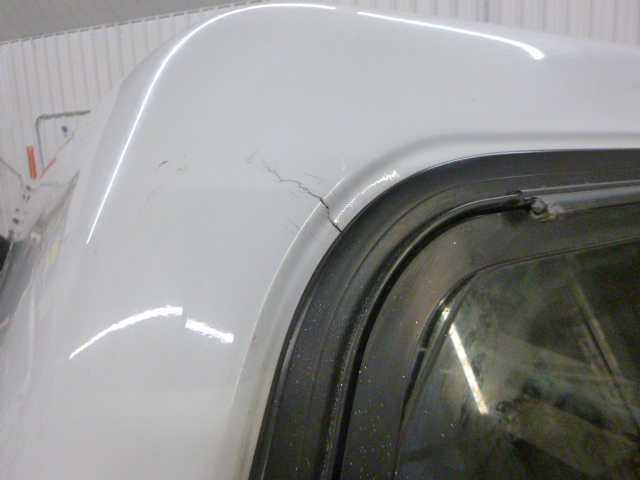 2015 – 2020 Ford F150 6’6 YZ White Leer122 Truck Cap - Image 6