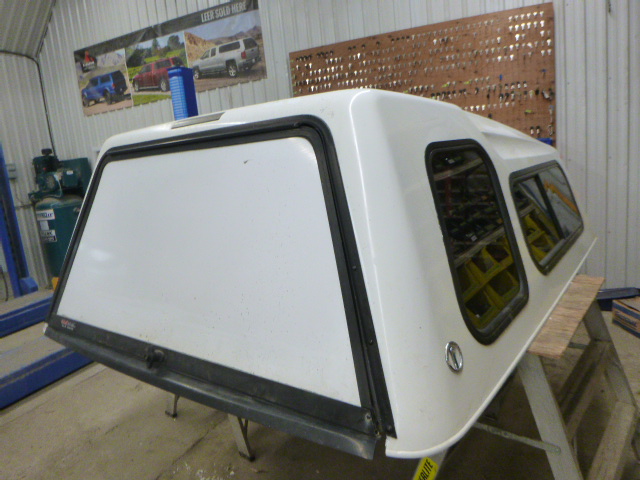 2014 – 2018 GMC Sierra or Chevrolet Silverado 6’6 White Fibrobec Highrise Truck Cap - Image 2