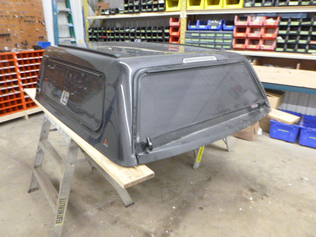 2019 – 2026 Dodge Ram New Body Style 5’7 PAU Granite Leer100RCC Truck Cap
