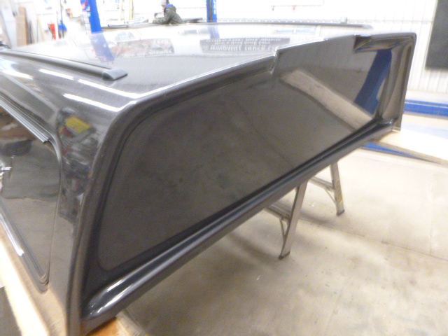 2019 – 2026 Dodge Ram New Body Style 5’7 PAU Granite Leer100RCC Truck Cap - Image 6