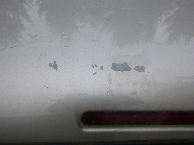 2004 – 2006 GMC Sierra or Chevrolet Silverado 5’8 Silver Truck Cap - Image 4