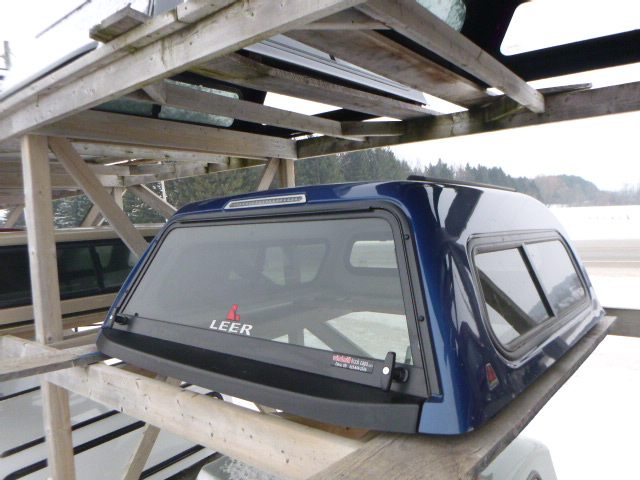 2024 – 2026 Ford Ranger 5′ B3 Atlas Blue Leer180 Truck Cap
