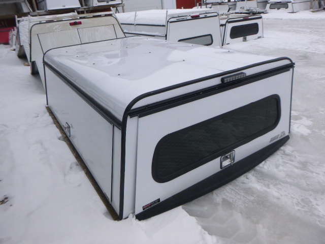 Dodge Ram 8′ White ARE Contractor Truck Cap - Image 2
