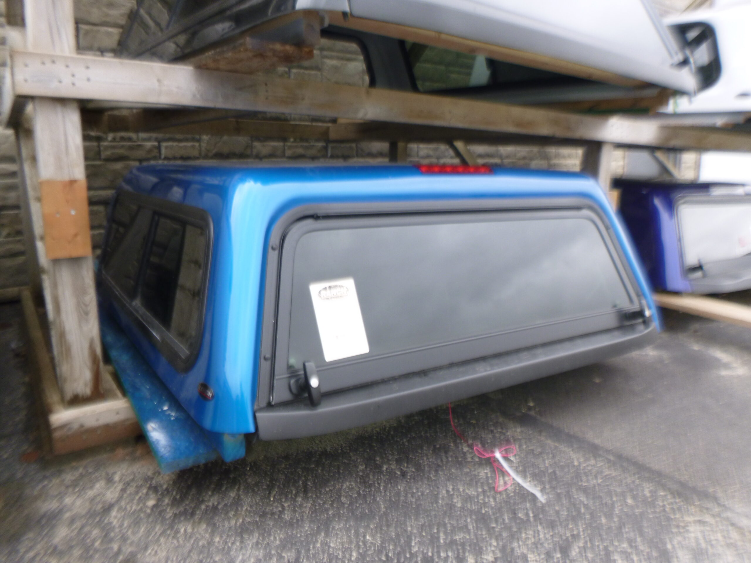2022 – 2026 Ford Maverick 5′ E7 Velocity Blue Ranch Skyline Truck Cap - Image 2