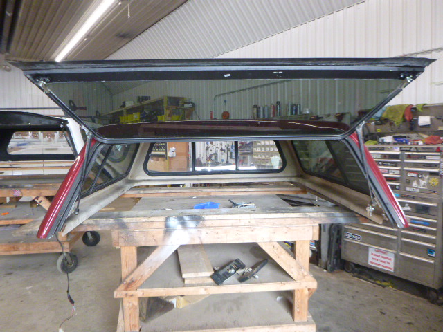 Chevrolet Silverado 5’8 CREW Cab Red Century Truck Cap - Image 3