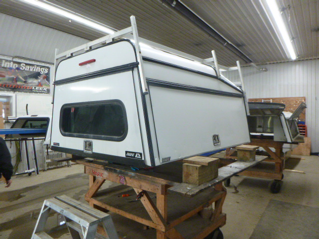 Ford Ranger 6′ White Highrise ARE Contractor Truck Cap - Image 2