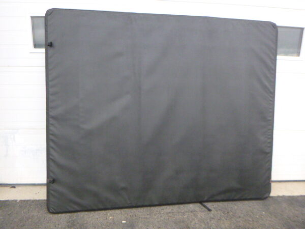Chevrolet Silverado or GMC Sierra HD 2500/3500 6’9 Soft Top Tonneau Cover