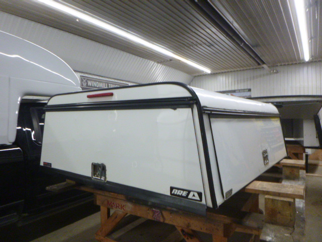 Toyota Tacoma 6’2 White ARE Contractor Truck Cap - Image 2