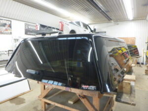 Dodge Ram 6’4 PXJ Diamond Black ARE Truck Cap