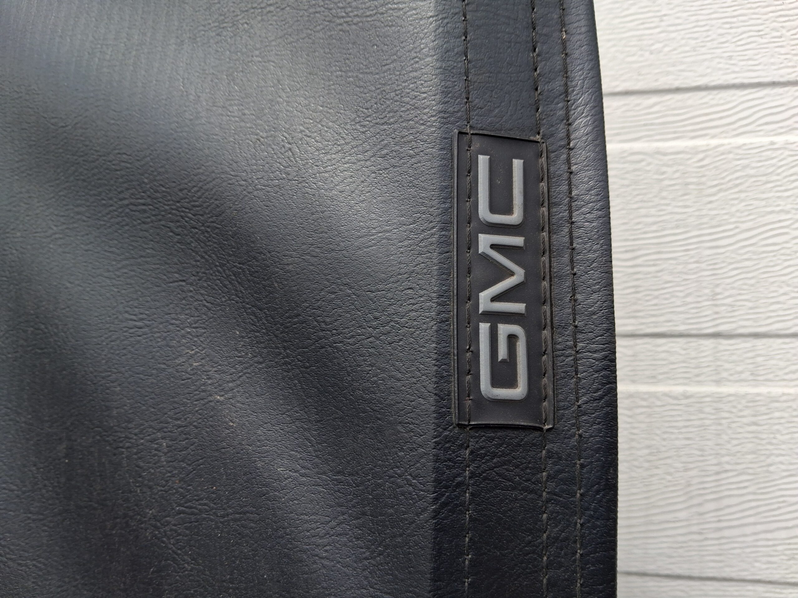 Chevrolet Silverado or GMC Sierra 5’8 Soft Tonneau Cover - Image 2