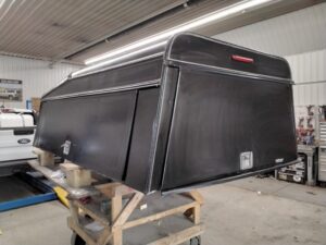 Chevrolet Silverado or GMC Sierra 8′ Black ARE Contractor Truck Cap