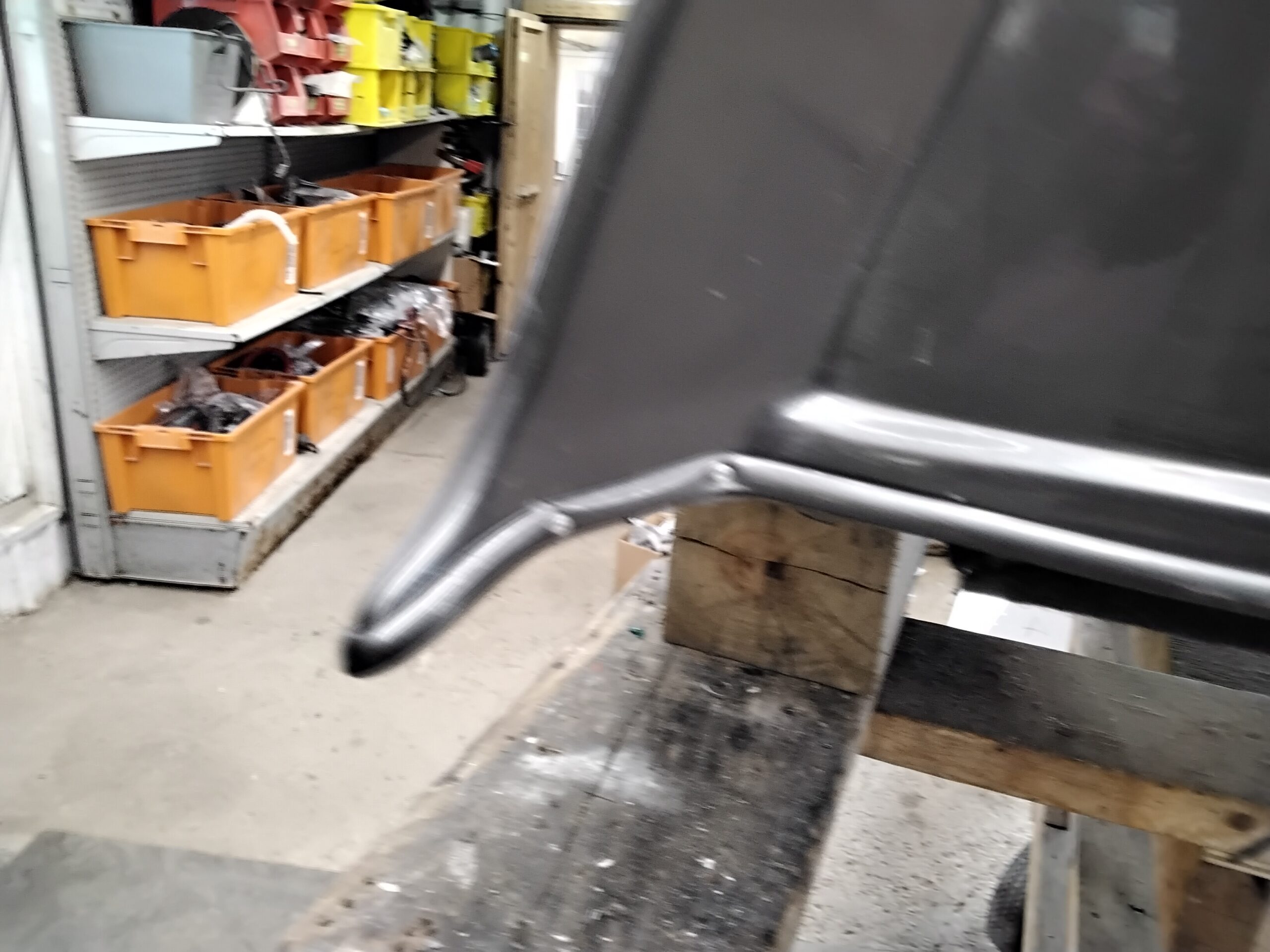 Ford F150 5’6 UJ Sterling Grey ARE Truck Cap - Image 6