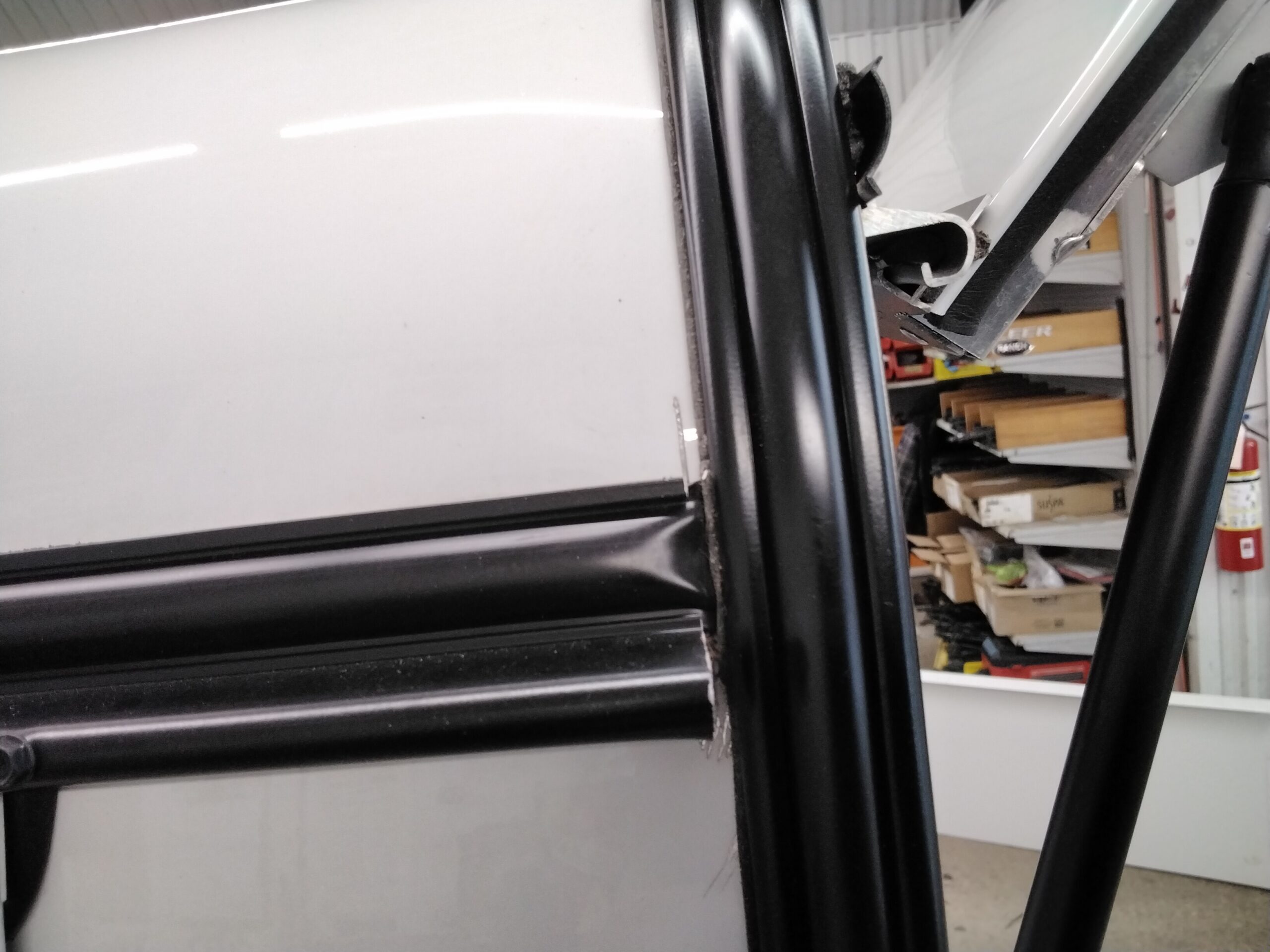 Chevrolet Colorado or GMC Canyon 5’2 White ARE Contractor Truck Cap - Image 7