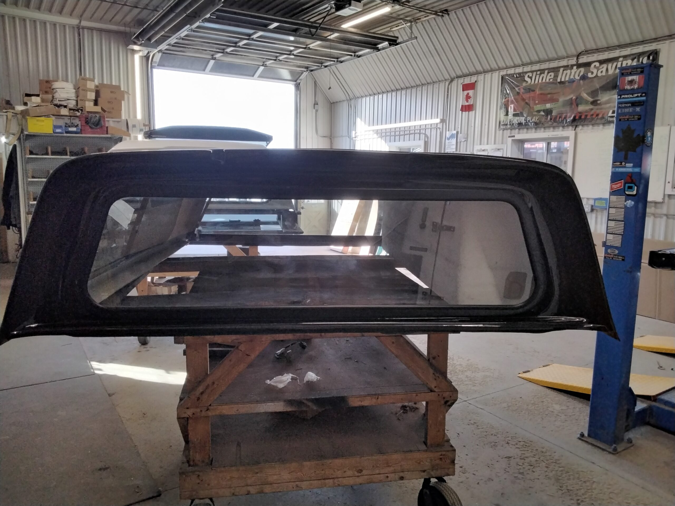 Ford F150 6’6 E2 Magma Red Ranch Truck Cap - Image 4