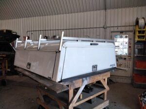 Dodge Ram 6’4 White ARE Contractor Truck Cap