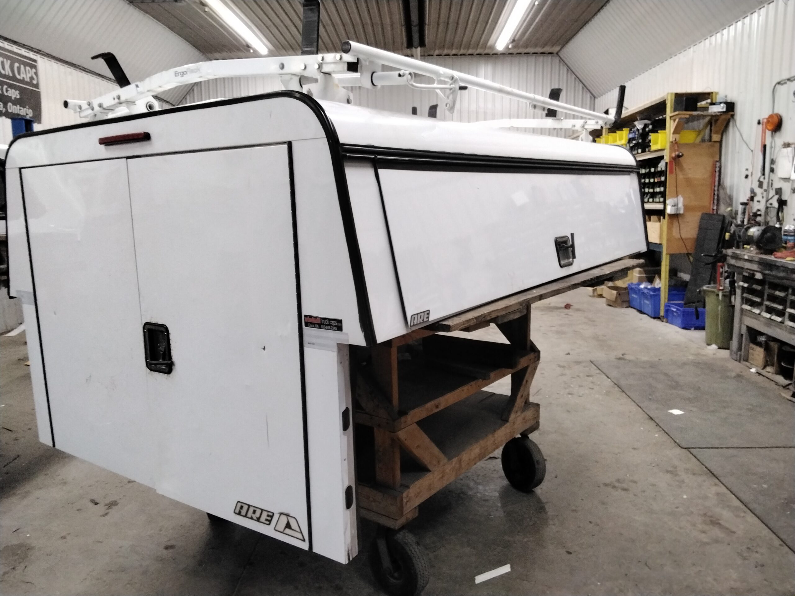 GMC Sierra or Chevrolet Silverado 8′ White ARE Contractor Truck Cap - Image 2