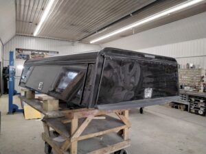 GMC Sierra or Chevrolet Silverado 1500 8′ Black ARE Contractor Truck Cap