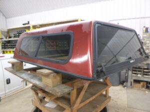 2002 – 2008 Dodge Ram 6’4 Red Hawk Truck Cap