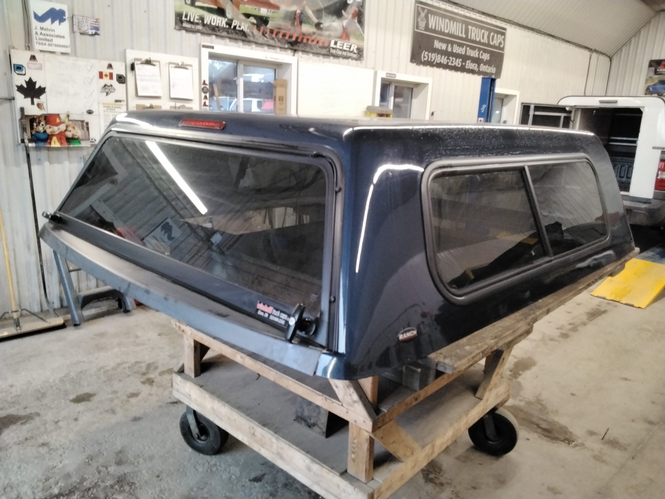 2019 – 2026 Chevrolet Silverado 1500 5’8 619D Northsky Blue Ranch Truck Cap - Image 2