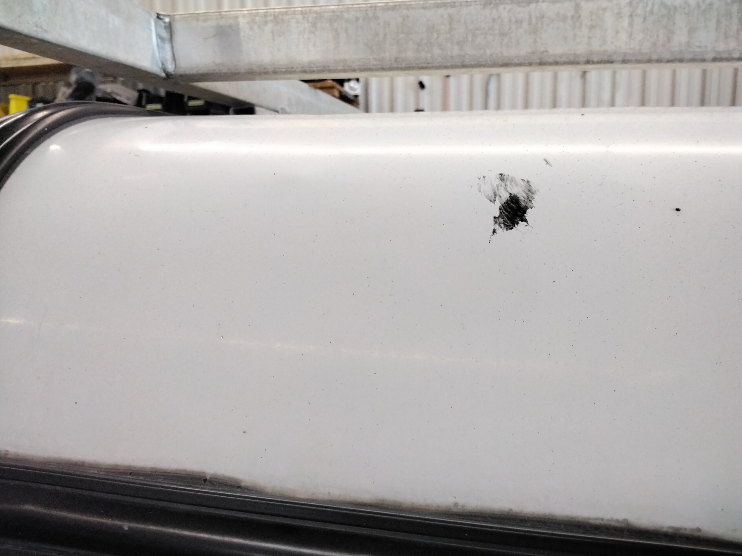 2015 – 2020 Ford F150 8′ White Leer Contractor Truck Cap - Image 12