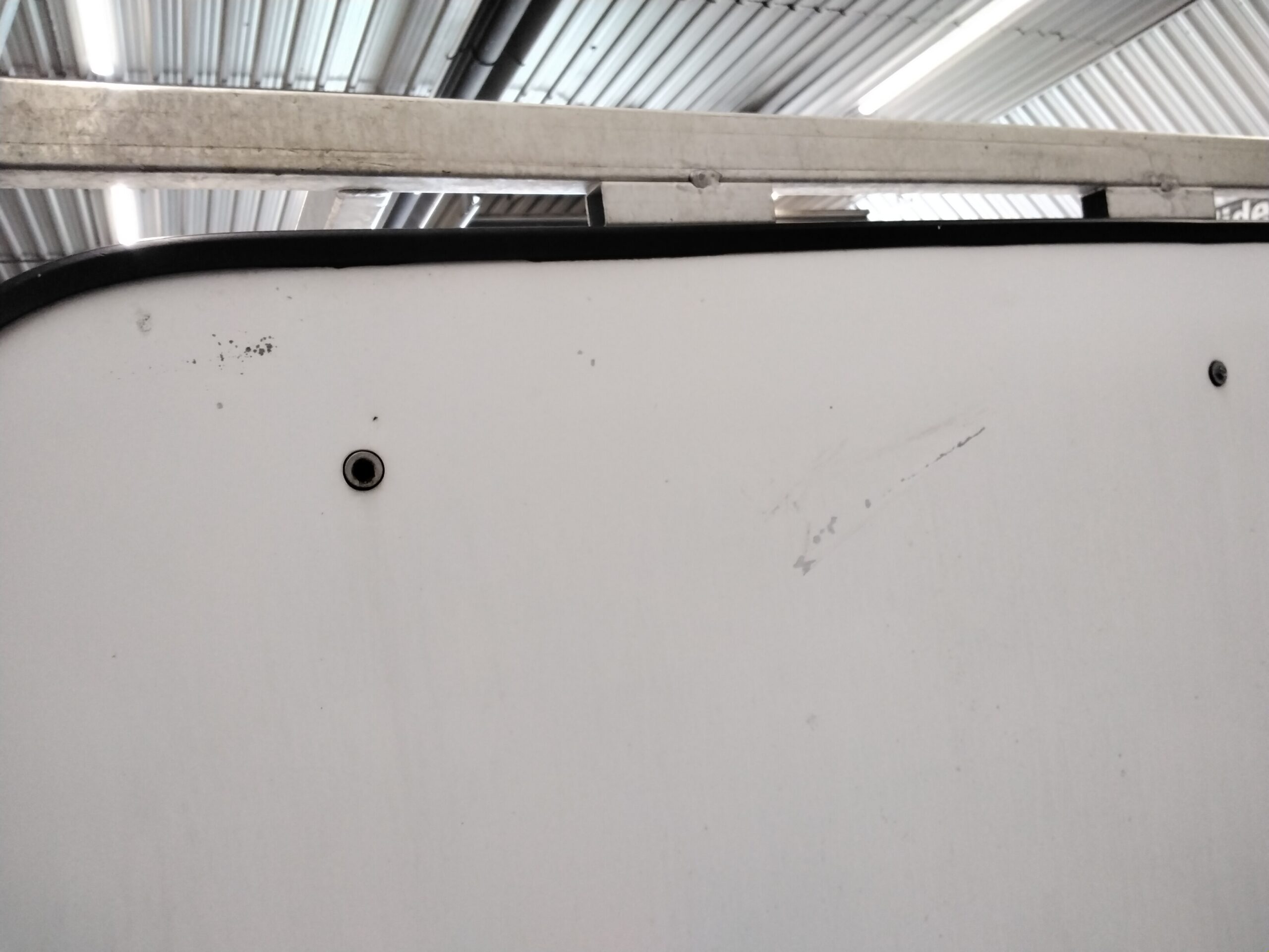 2015 – 2020 Ford F150 8′ White Leer Contractor Truck Cap - Image 7